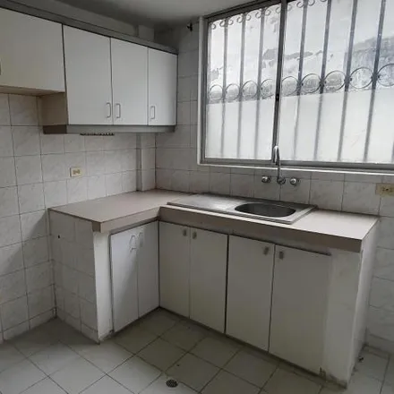 Buy this 3 bed apartment on Vallejo Larrea in 170304, Atucucho