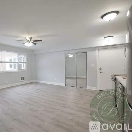 Image 6 - 7710 N Sheridan Rd, Unit 103 - Apartment for rent