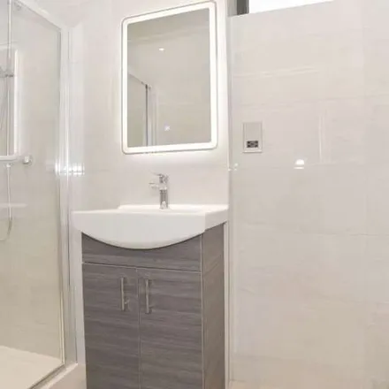 Rent this 2 bed apartment on Pine Road in London, NW2 6RY
