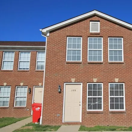 Rent this 3 bed house on 201 Coburn Drive in Nicholasville, KY 40356