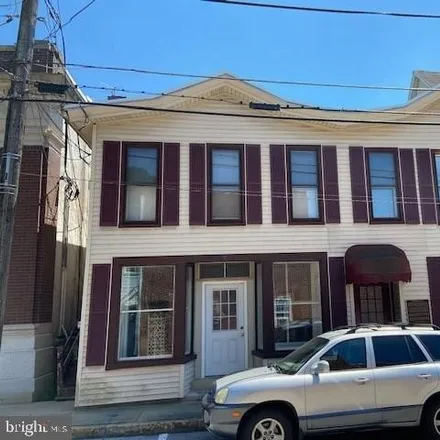 Image 1 - Glen Rock Hose and Ladder Co, Hanover Street, Glen Rock, York County, PA 17327, USA - Apartment for rent