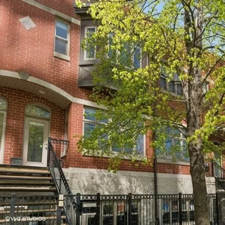 Image 1 - 1816 South Calumet Avenue, Chicago, IL 60605, USA - House for rent