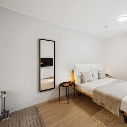 Rent this 1 bed apartment on Klüberstraße 6 in 60325 Frankfurt, Germany