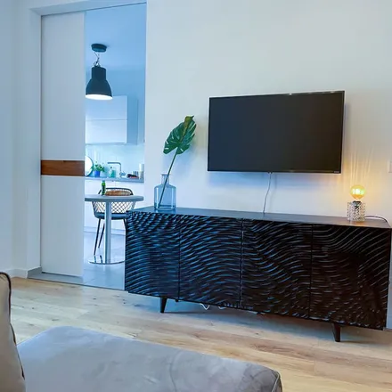 Rent this 3 bed apartment on Rüttenscheider Straße in 45133 Essen, Germany