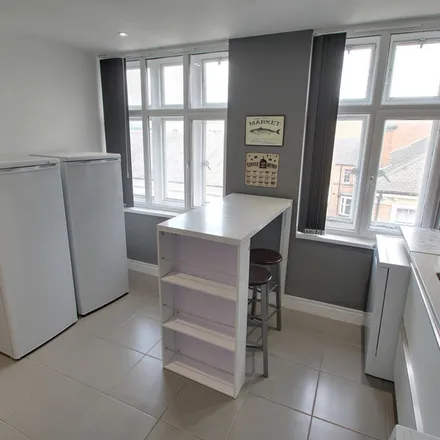 Rent this 6 bed apartment on Duke Street in Leicester, LE1 6WB