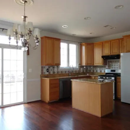 Image 4 - 24721 Kings Canyon Square, Stone Ridge, Loudoun County, VA 20105, USA - Townhouse for rent