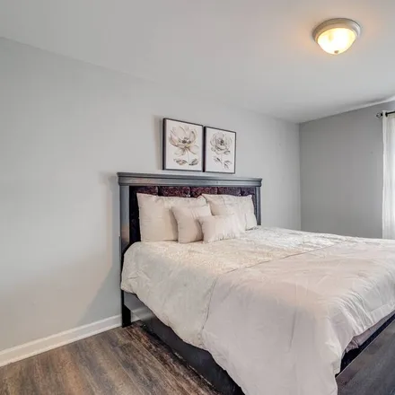 Rent this 1 bed apartment on Salem in VA, 24153