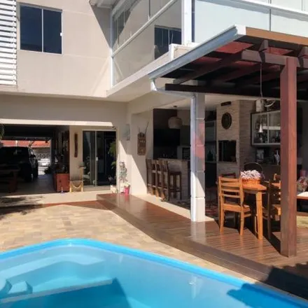 Buy this studio house on Rua Cabral 41 in Saguaçu, Joinville - SC