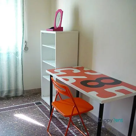 Image 3 - Via Fara Sabina, 00199 Rome RM, Italy - Room for rent