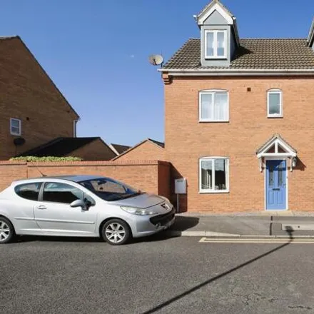 Buy this 4 bed house on unnamed road in Peterborough, PE2 6HA