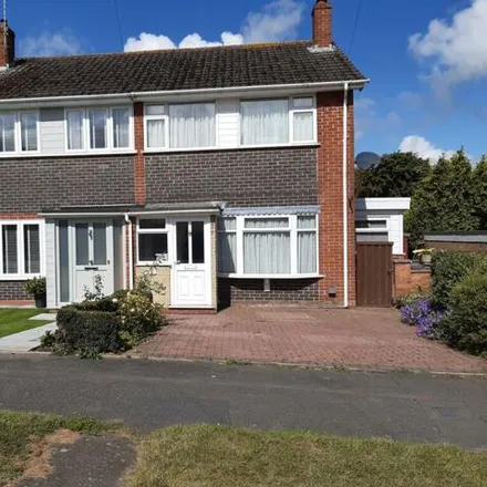 Buy this 3 bed house on St Andrew's Drive in Stretton, DE13 0LG