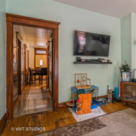 Image 4 - 4115 North Sacramento Avenue, Chicago, IL 60625, USA - Duplex for sale