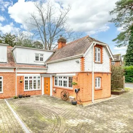 Buy this 3 bed house on 139A Park Road in Camberley, GU15 2LL