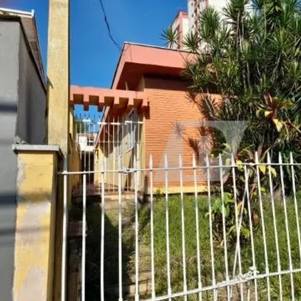 Rent this 3 bed house on Rua Dona Eugênia in Vila Independência, Piracicaba - SP