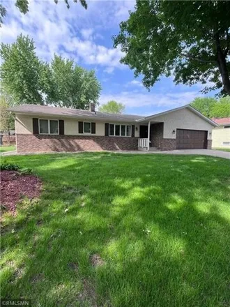 Buy this 3 bed house on 659 Hennes Avenue in Shakopee, MN 55379