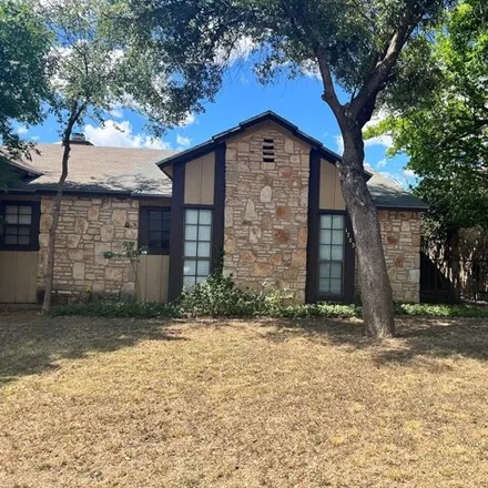 Image 2 - 1723 Utah Ave, San Angelo, Texas, 76904 - Townhouse for sale