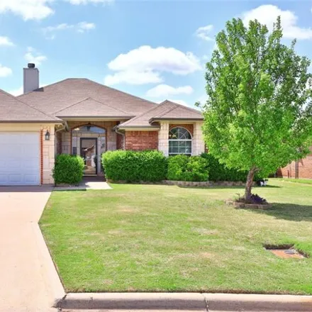 Buy this 3 bed house on 313 Sugarloaf Avenue in Abilene, TX 79602