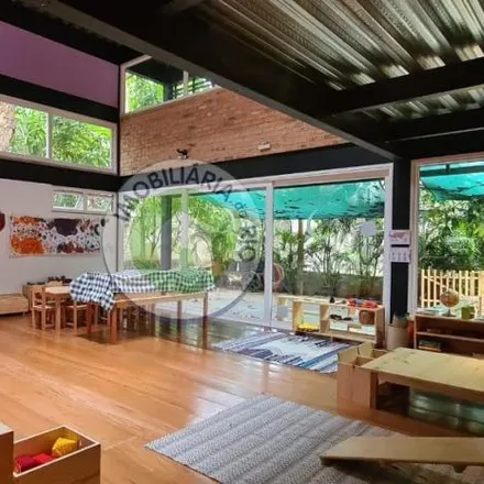 Buy this 11 bed house on Rua Corcovado in Jardim Botânico, Rio de Janeiro - RJ