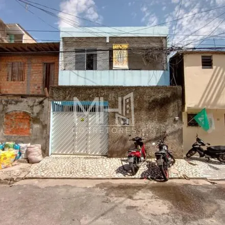 Buy this 5 bed house on Passagem Santa Terezinha 30 in Condor, Belém - PA