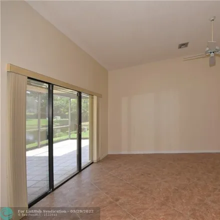 Image 5 - 9415 Chelsea Drive North, Plantation, FL 33324, USA - Loft for sale