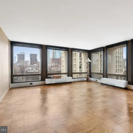 Image 8 - 209 Spruce Street, Philadelphia, PA 19172, USA - Condo for sale