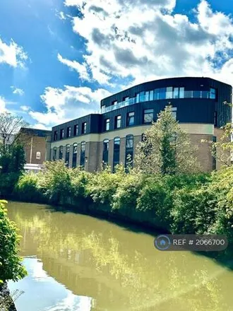 Image 1 - Jobcentre Plus, 88 New London Road, Chelmsford, CM2 0YN, United Kingdom - Apartment for rent