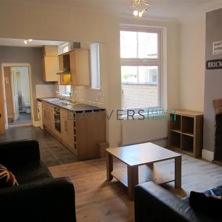 Image 5 - Noel Street, Leicester, LE3 0DG, United Kingdom - Townhouse for rent