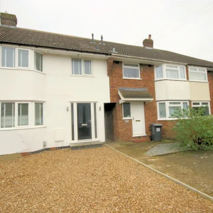 Rent this 3 bed apartment on Suncote Close in Dunstable, LU6 1BS