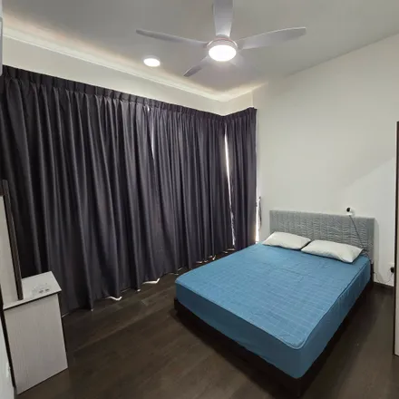 Rent this 1 bed apartment on Bahagian Siasatan Dan Penguatkuasaan Trafik Ibu Pejabat Polis Daerah in Tebrau Highway, Kampung Wadi Hana
