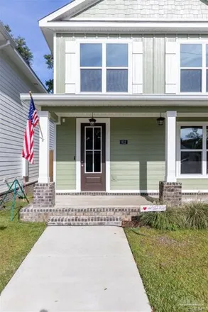 Buy this 3 bed house on 658 West Jackson Street in Pensacola, FL 32501