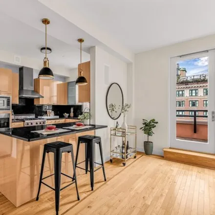 Image 4 - 120 East 29th Street, New York, NY 10016, USA - Condo for sale