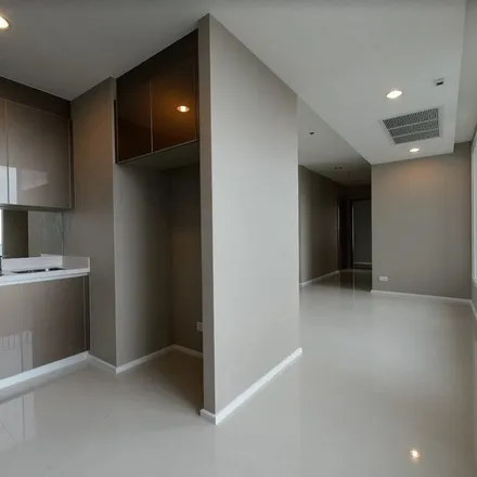 Image 5 - Menam Residences, Soi Charoen Krung 72/5, Baan Mai, Bang Kho Laem District, Bangkok 10120, Thailand - Apartment for rent