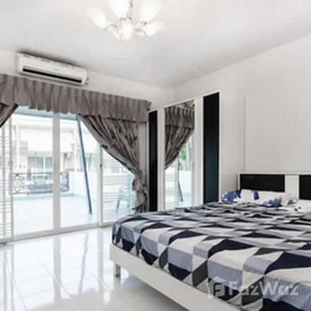 Rent this 3 bed apartment on unnamed road in Ratsada, Phuket Province 83000