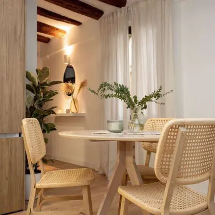 Rent this 1 bed apartment on Carrer de Sant Pere Mitjà in 33, 08003 Barcelona