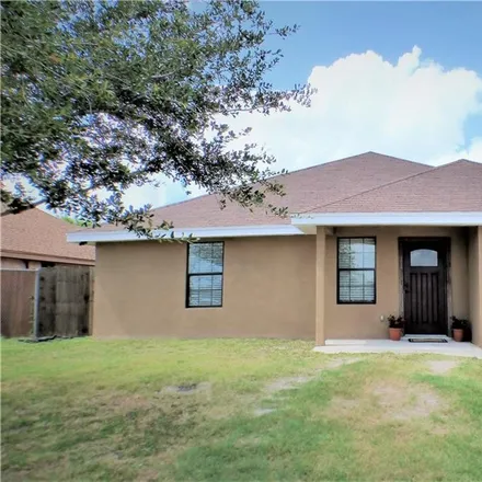 Buy this 5 bed house on 98 Aguilar Street in La Grulla, Starr County
