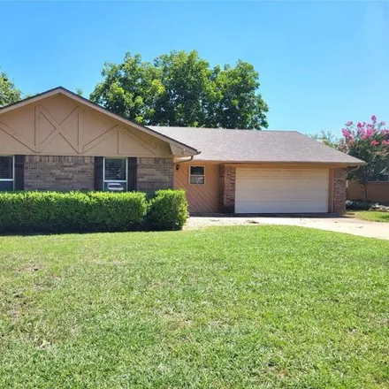 Rent this 3 bed house on 1506 La Salle Drive in Sherman, TX 75090