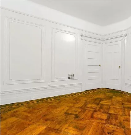 Image 7 - 164 Martense Street, New York, NY 11226, USA - Townhouse for sale