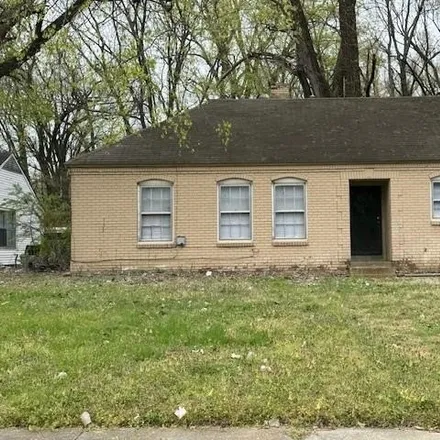 Buy this 4 bed house on 1611 Haywood Avenue in Memphis, TN 38127