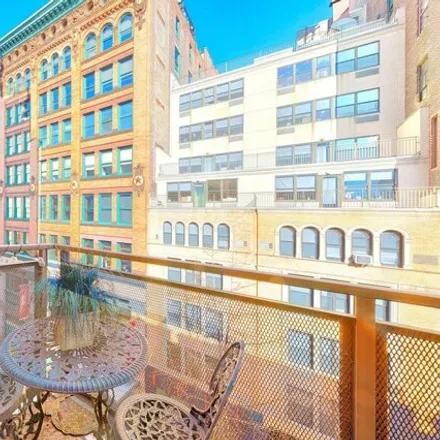 Image 5 - 42 West 13th Street, New York, NY 10011, USA - Apartment for sale