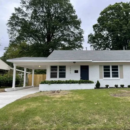 Rent this 3 bed house on 1556 Raymore Road in Memphis, TN 38117