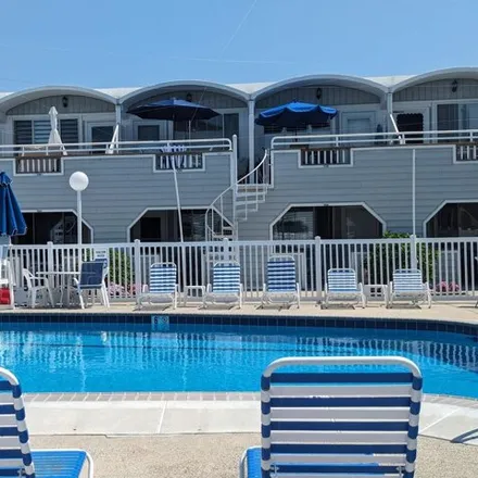 Rent this 1 bed condo on 256 North Jefferson Avenue in Margate City, Atlantic County