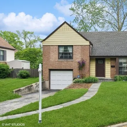 Buy this 3 bed house on Williamsburg Terrace in Skokie, IL 60203