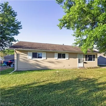 Buy this 3 bed house on 4124 Knickerbocker Rd in Sheffield Lake, Ohio