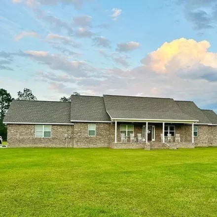 Buy this 5 bed house on 167 Bay Drive in Coffee County, GA 31519