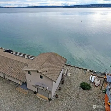 Buy this 2 bed house on 1500 Cove Beach Way in Island County, WA 98282