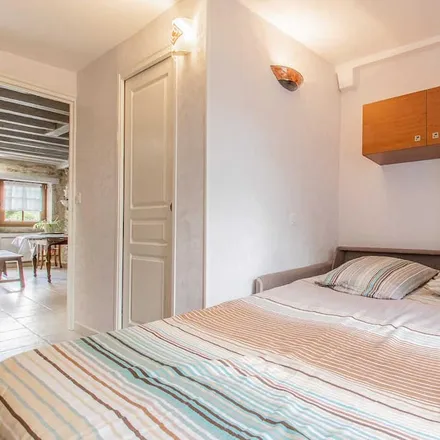 Rent this 1 bed house on Paris-l'Hôpital in Saône-et-Loire, France