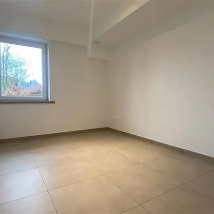 Rent this 2 bed apartment on Ommegangstraat 11 in 9800 Deinze, Belgium
