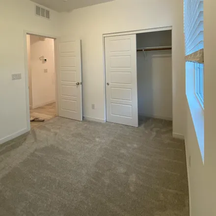 Image 1 - Cornerstone Loop Trail, Henderson, NV 89074, USA - Room for rent