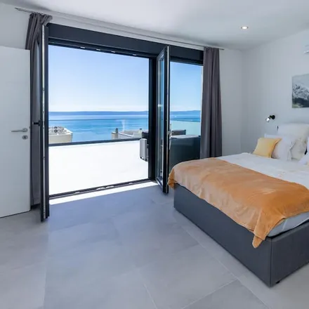 Rent this 5 bed house on Makarska in Split-Dalmatia County, Croatia