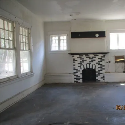 Image 9 - 325 King St, Selma, Alabama, 36701 - House for sale